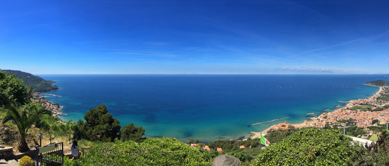 Fototapeta na wymiar Bay of Santa Maria di Castellabate, Italy