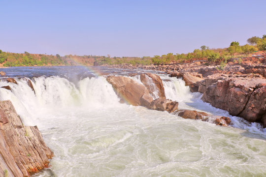 This magnificent Dhuandhar Waterfall is located on Narmada River in Jabalpur, a popular tourist destination of central India.