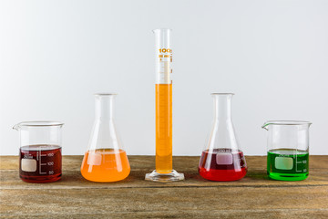 Chemical laboratory glassware