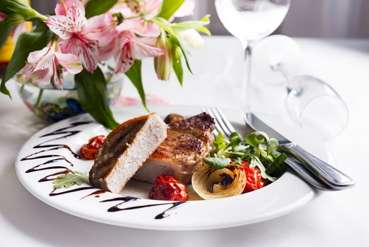 Beef steak with grilled vegetables