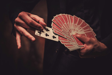 Man showing tricks with cards - 151205243