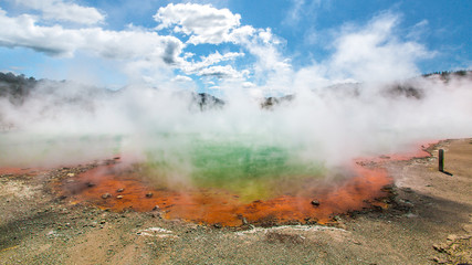 Wai-O-Tapu Thermal Wonderland in Rotura, Neuseeland (New Zealand)