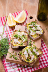 sandwich with herring