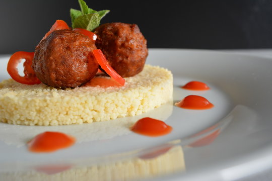 boulette semoule sauce tomate