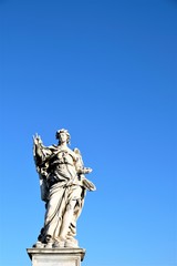 サンタンジェロ橋上の天使像