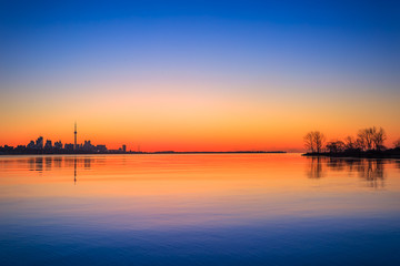 View of lake Ontario & Toronto city during sunrise