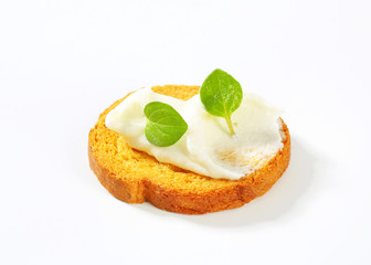 Mini toast with cream cheese