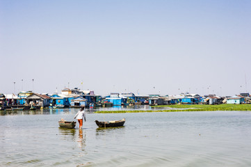 Fototapeta na wymiar Krakor Floating Village, Cambodia 