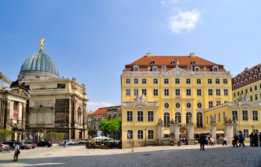 Fototapeta na wymiar Lipsiusbau und Coselpalais, Dresden, Sachsen, Deutschland, Europa