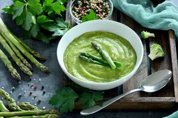 Zelfklevend Fotobehang Gerechten Asparagus cream soup, with broccoli and asparagus, vegan, vegetarian eating, dieting, healthy food