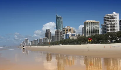 Poster Im Rahmen Gold Coast skyline in Australia © Tupungato