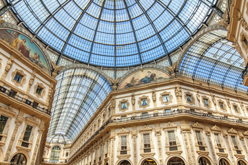 Naklejka premium Galleria Vittorio Emanuele II in Milan