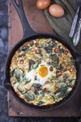 Frittata with potatoes, nettles and pepper