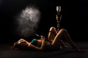 Naklejka premium girl with hookah