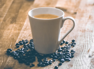 Kaffeetasse & Kaffeebohnen