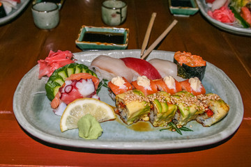 Rolls – modified land (makizushi)