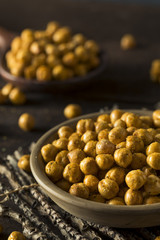 Homemade Spicy Salted Baked Chickpeas