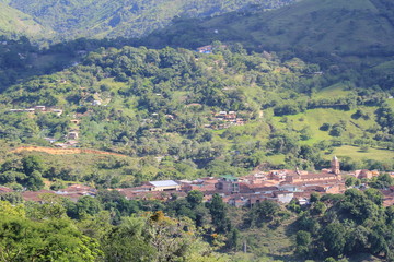 Fototapeta na wymiar Panorámica del casco urbano. Ebéjico, Antioquia, Colombia.