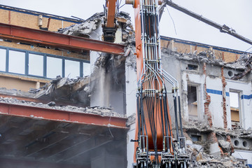 Obraz premium demolition of an office building
