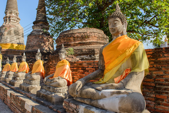 Sitting buddha statues. Meditating buddha in Ancient ruins in Ayutthaya. Thailand
