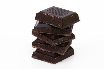Gestapelte Schokostückchen