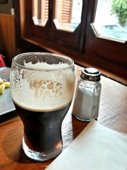 cerveza artesanal, Cerveza negra