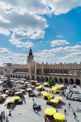 Obraz premium above view of Market square Rynek Glowny with Cloth hall Sukennice in Krakow, Poland