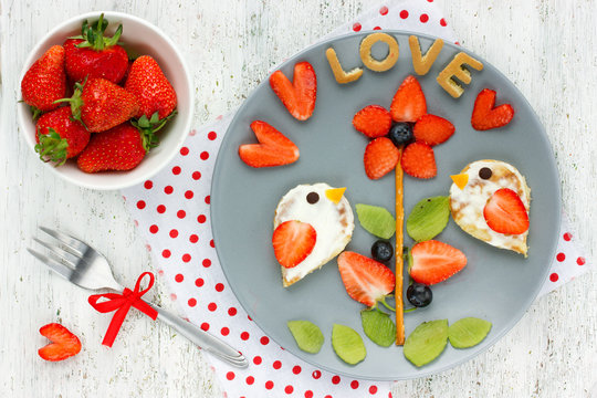 Lovebirds fruit berry snack, summer healthy recipe for kids