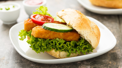 Fischfiletbrötchen - Fish filet burger