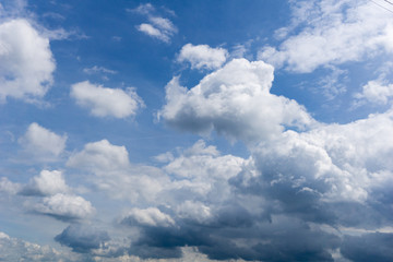 Massive Wolkenformationen 