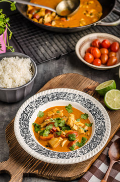Delicious chicken curry with vegetable