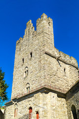 Fototapeta na wymiar Turm innerhalb der historischen Festungsanlage in Carcassonne