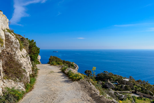 Wohnen mit Meeresblick: Anwesen unterhalb der Dingli Cliffs auf Malta
