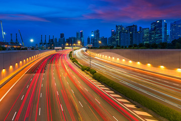 Obraz premium light of car and Road to Singapore city, Singapore