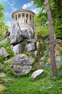 Clisson. Temple de Vesta dans le jardin de la garenne Lemot. Loire atlantique. Pays de Loire 
