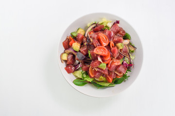 Mix sashimi salad with salmon, tomato, avocado and tuna. Japanese food