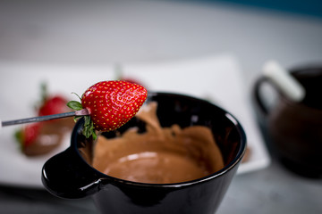 Fresh Strawberry with chocolate fondue
