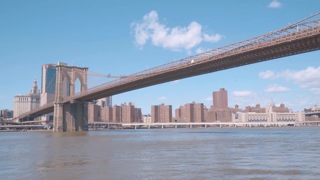 Amazing Brooklyn Bridge in New York - view from Brooklyn