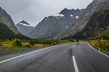 Landscape along Milford Sound highway, Fiordland National Park, New Zealand