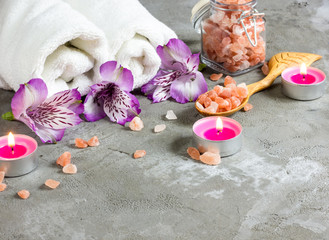 candles and pink himalayan salt