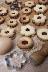 Fototapeta na wymiar biscuits with jam homemade