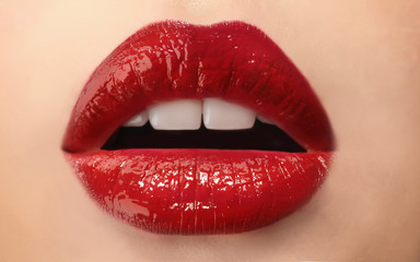 Fototapeta premium Woman with red lips close up