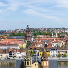 Fototapeta na wymiar Kirchenblick Würzburg