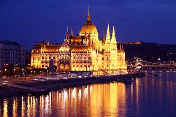 Fototapeta na wymiar Parliament Building, Budapest