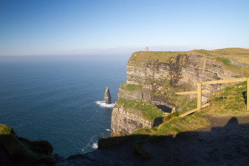 Fototapeta na wymiar Beautiful landscape at the famous Cliffs of Moher and O'Brien's Tower in Co. Clare, Europe, ireland