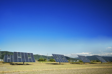 ソーラーパネル　太陽光発電