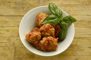 Albóndiga Boulette de viande Meatball Polpetta Fleischklößchen Klops 肉丸 Polpette קציצה Gehaktbal Almôndega Тефтели ミートボール Meatballs Thịt viên 