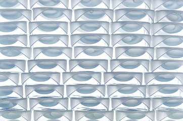 tower of daily use contact lenses