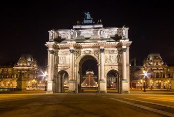 Fototapeta na wymiar Arc de Triomphe du Carroussel, Paris, France