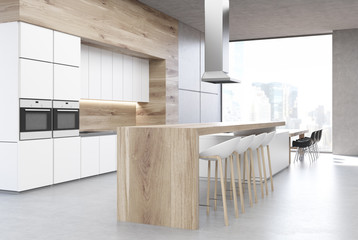 Kitchen with oven, side